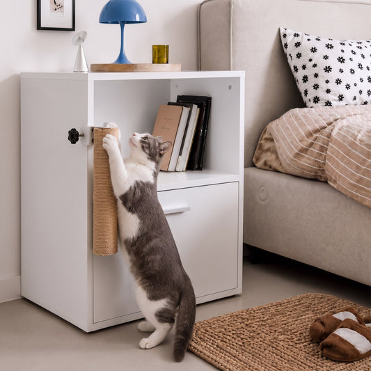 Close view of a Shelfside sisal cat scratching surface and clamp